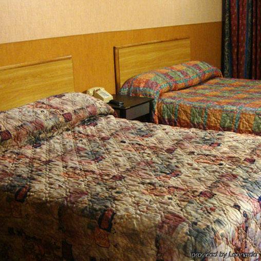 Riviera Motor Inn Brooklyn Nueva York Habitación foto